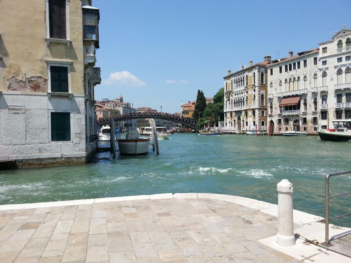 Appartamento Accademia San Vio Βενετία Εξωτερικό φωτογραφία