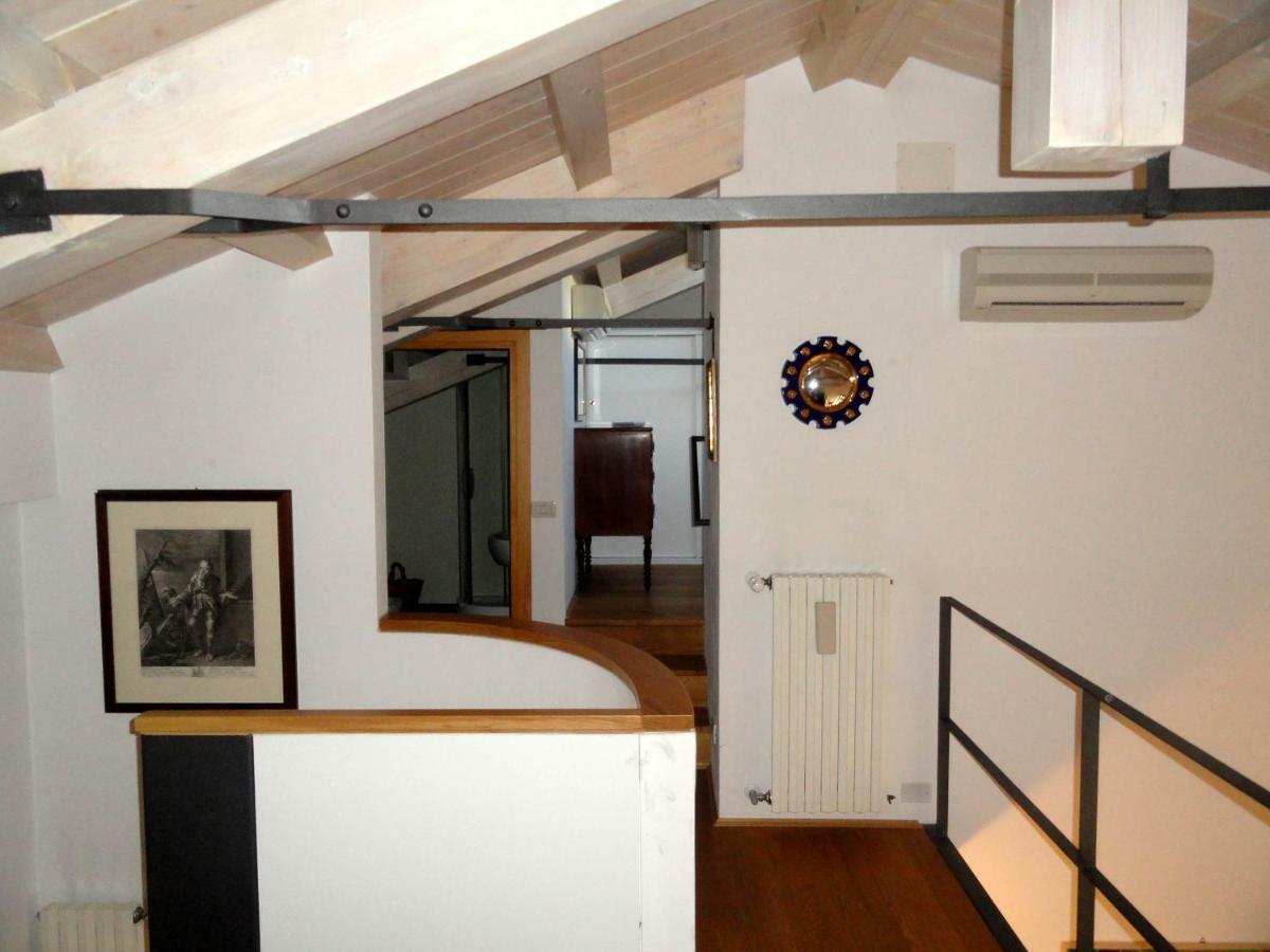 Appartamento Accademia San Vio Βενετία Εξωτερικό φωτογραφία